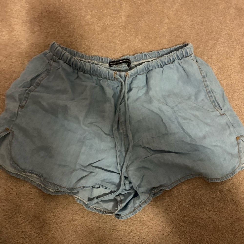 Brandy Melville shorts